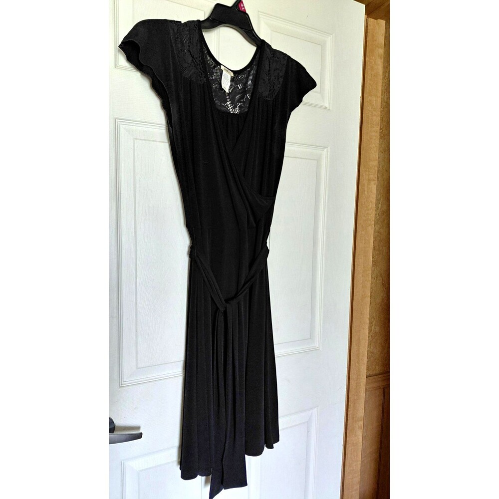 Studio Y Women's Black Wrap Dress V-Neck Cap Sleeve Lace Yoke Belted L
